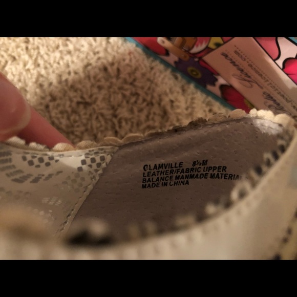 Ivory heels:) - Picture 2 of 4